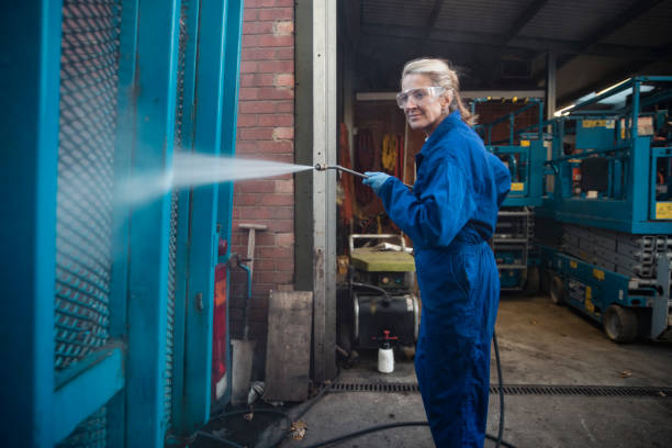 Best Rust Removal  in Old Hill, CT